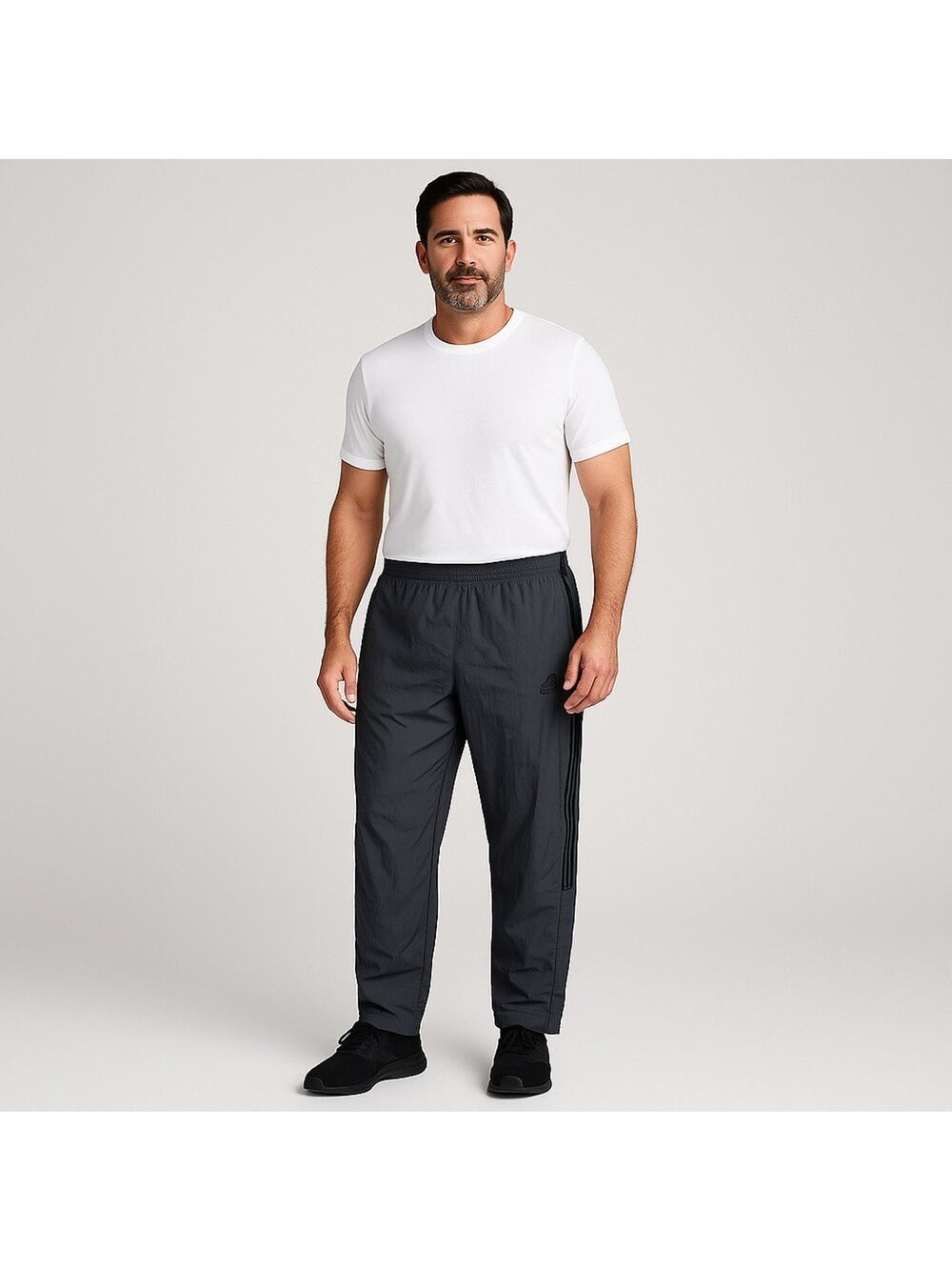 Adidas Men's Gray XL Track Pants Joggers with Zippered Pockets & Ankle Cuffs